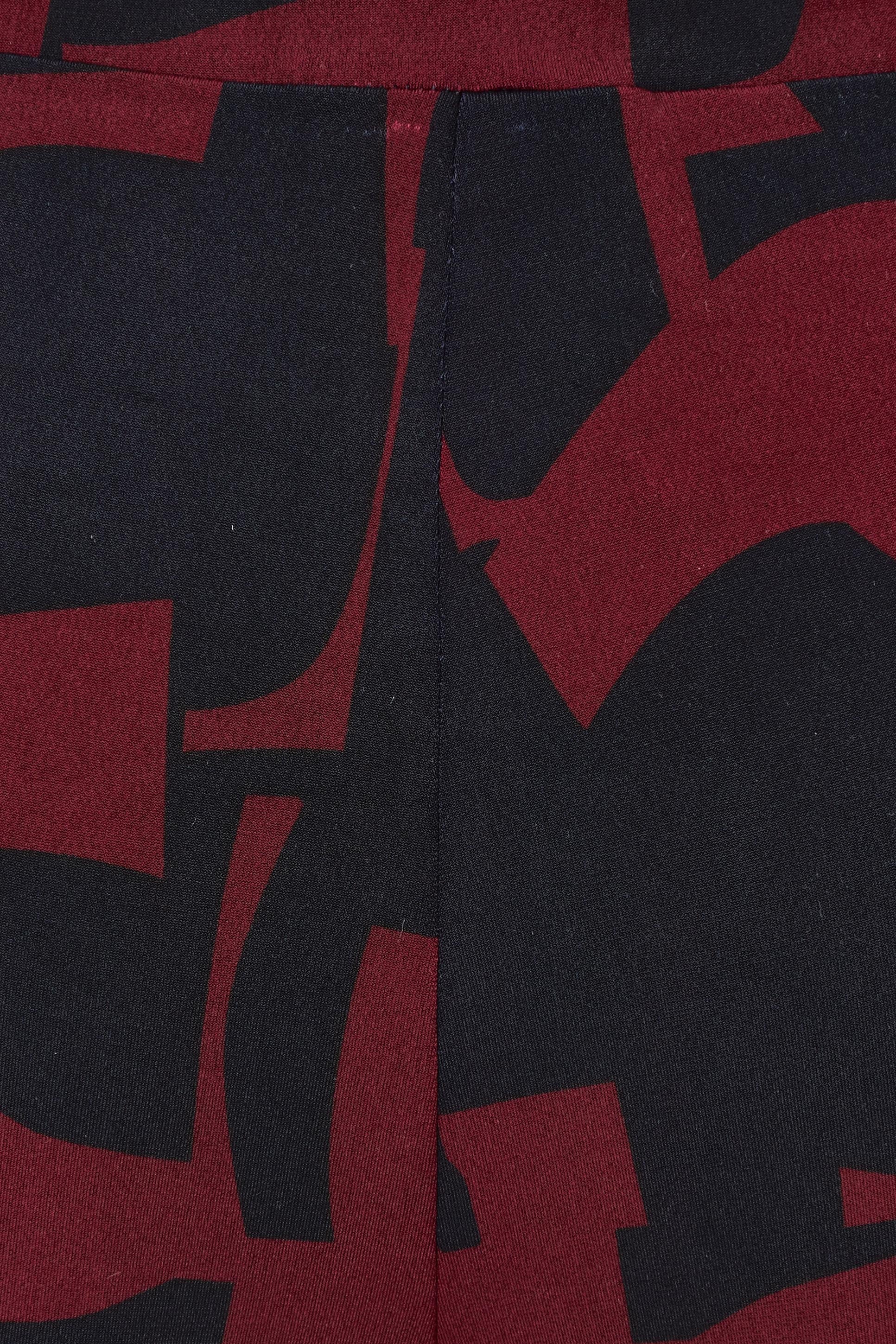 Product shot of the Belle Printed Easywear Wide Leg Pant in colour Winenavy (Blue), detail