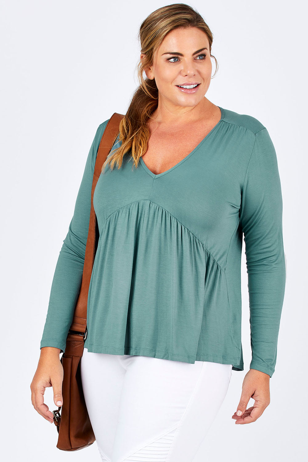 Model Fiona wearing size 16 of the Belle Ls Free Fall Tee in colour Greenland (Green), from the front, cropped image