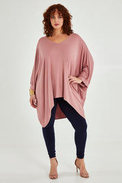 Model Maddy wearing size 16 of the Belle Legging in colour Navy (Blue), from the front, showing the whole outfit