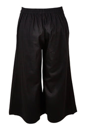 Product shot of the Belle Cotton Sateen Culottes in colour Black (Black), from the back