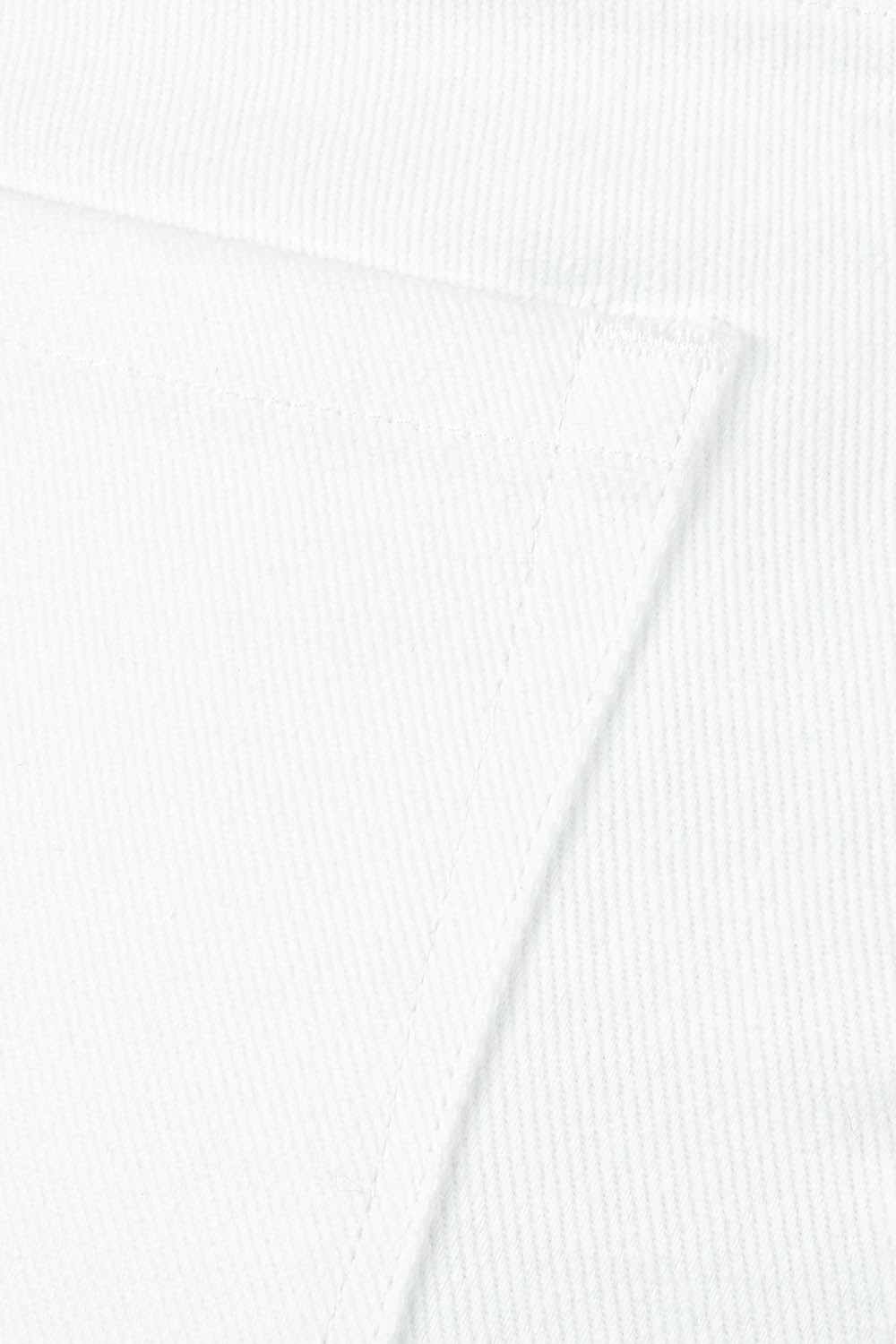 Product shot of the Belle Classic Fit High Waisted Jean in colour White (White), detail