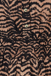 Product shot of the Belle Printed Cotton Shirred Dress With Pockets in colour Blackcamel (Black), detail