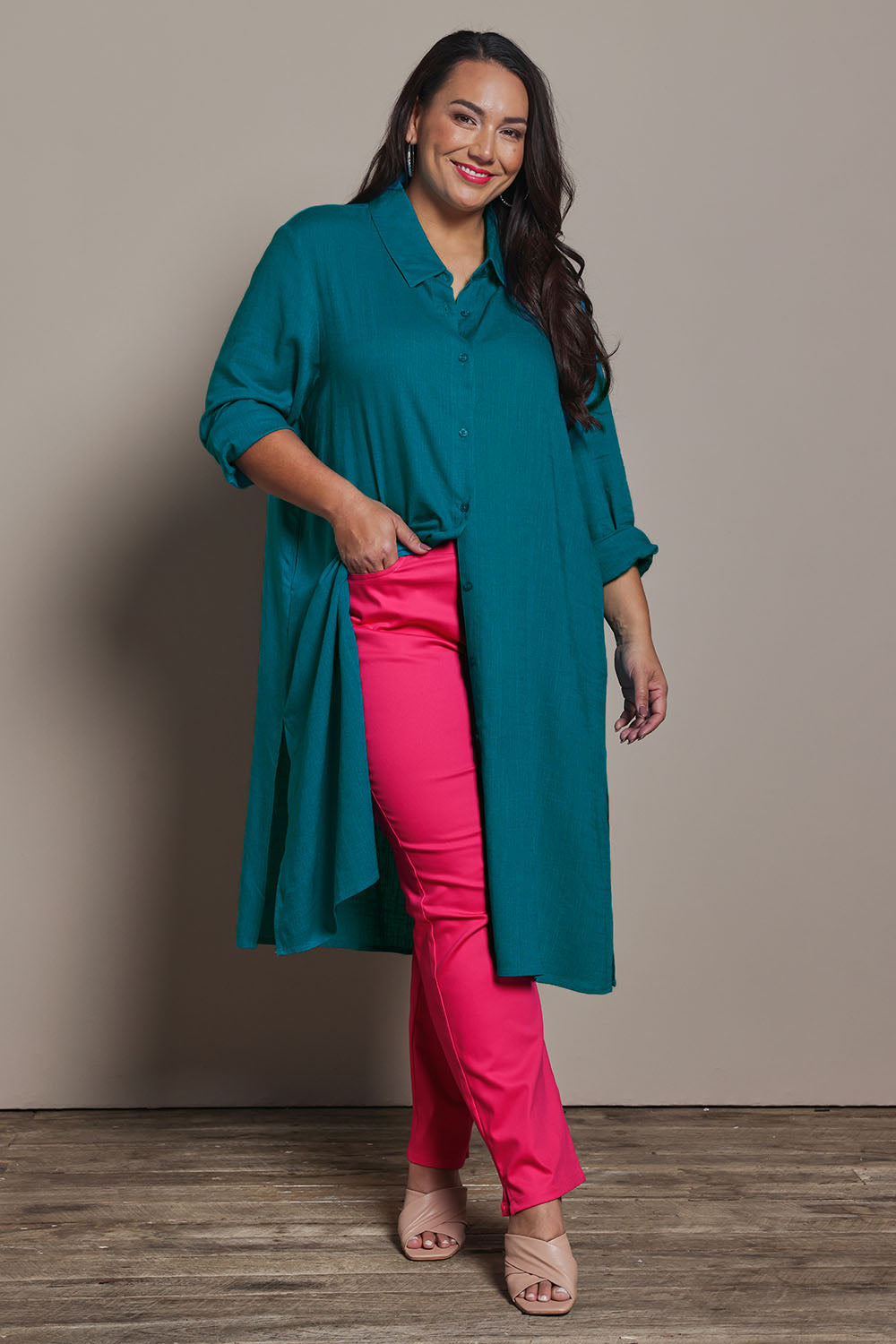 Model Ashleigh wearing size 16 of the Belle 3 Way Linen Blend Shirtmaker Dress in colour Aqua (Blue), from the front, showing the whole outfit
