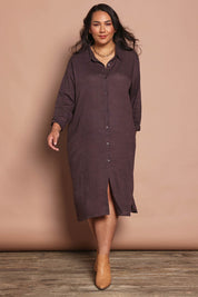 Model Ashleigh wearing size 16 of the Belle 3 Way Linen Blend Shirtmaker Dress in colour Deepcocoa, from the front, showing the whole outfit