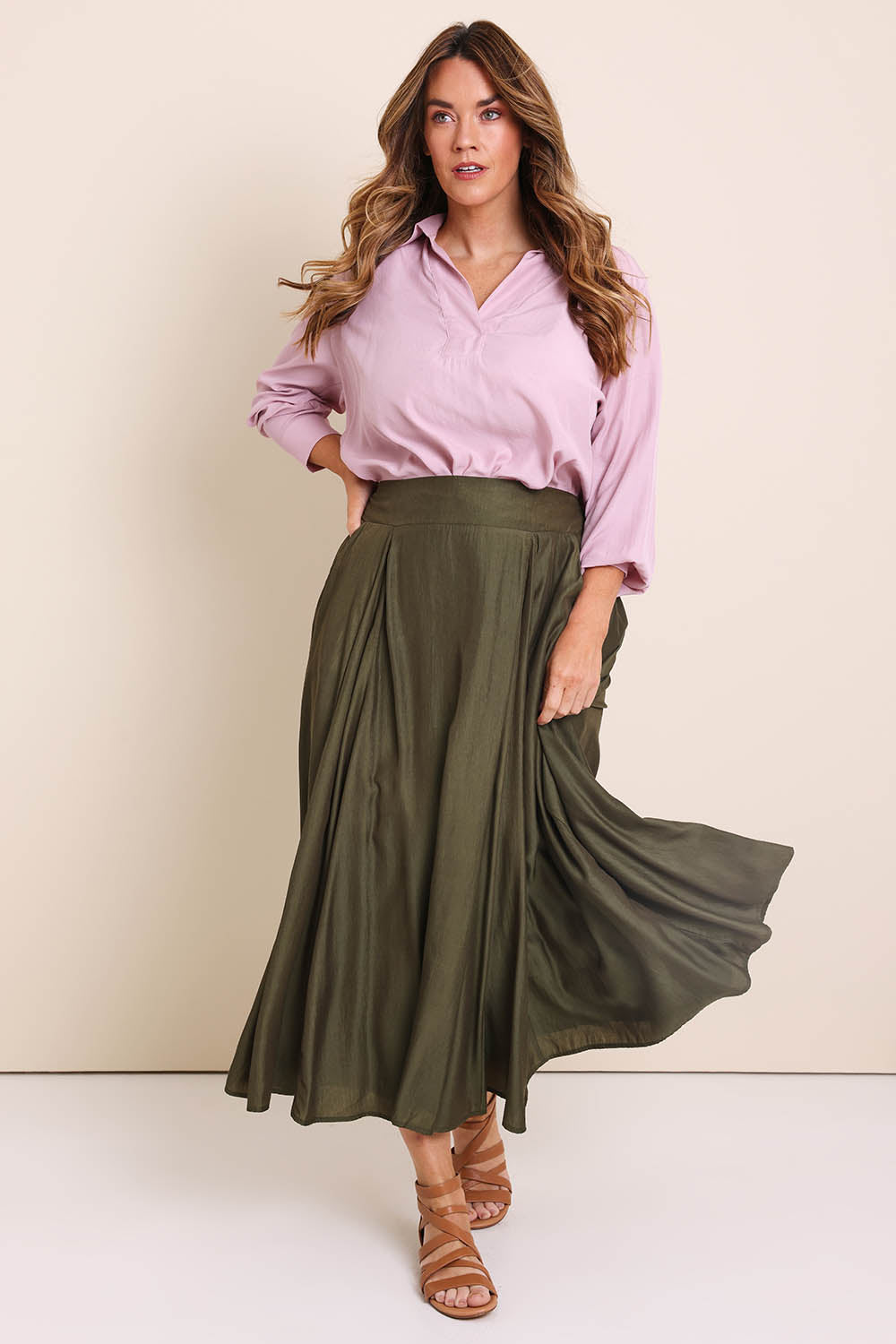 Model Lauraw wearing size 14 of the Belle Easy Wear Every Wear Blouse - Dusty pink in colour Dusty Pink, from the front