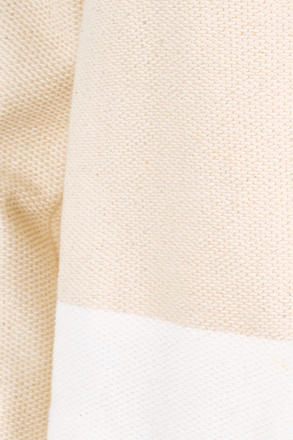 Product shot of the Belle Cotton Blend Colour Blocked Blazer – Creamivory in colour Creamivory, showing detail