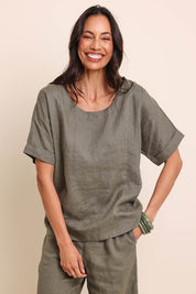 Model Amandam wearing size 10 of the Belle Easy Wear Linen Scoop Tee – Olive in colour Olive, in a cropped view
