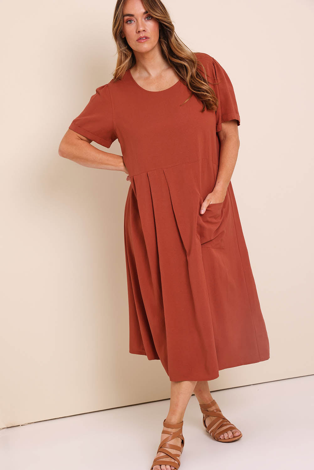 Model Lauraw wearing size 14 of the Belle Wear Anywhere Maxi Dress  - Sienna in colour Sienna, from the front