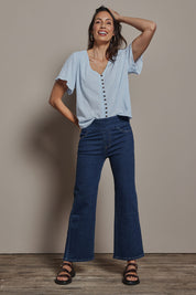 Model Amanda wearing size 10 of the Easy As Plain Pull On Jeans in colour Darkdenim (Blue), from the front, showing the whole outfit