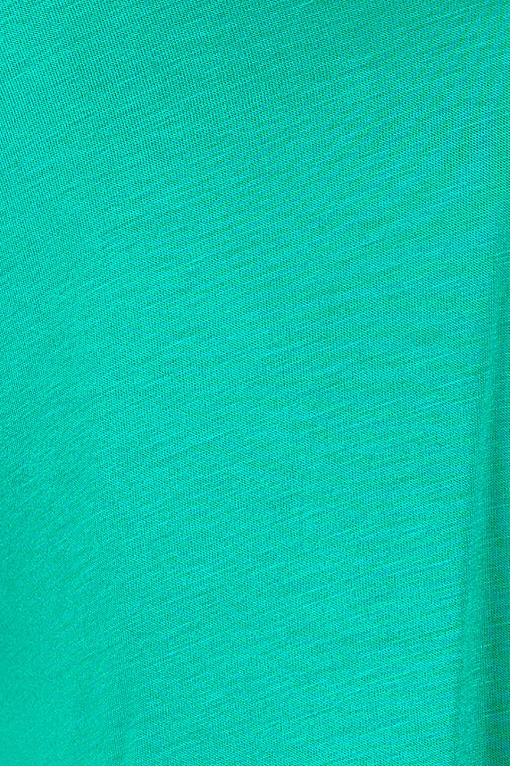 Product shot of the Softly Swinging Bamboo Tee in colour Verde (Green), detail