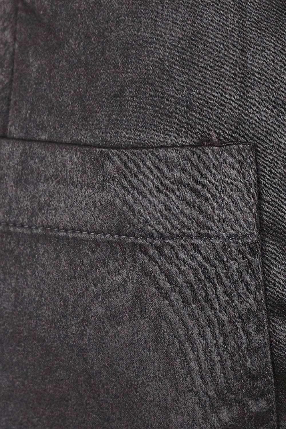 Product shot of the Date Night Cargo Pants in colour Black (Black), detail