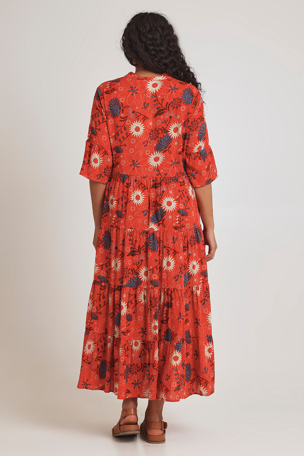 Model Terri-Leigh wearing size 14 of the Its Easy Loving You Short Sleeve Dress in colour Redfleur (Red), from the back