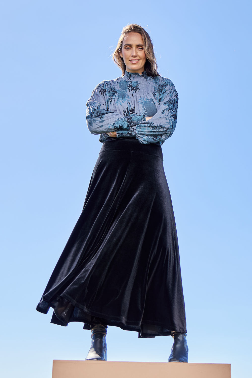 Love By Candlelight Velvet Skirt – Black