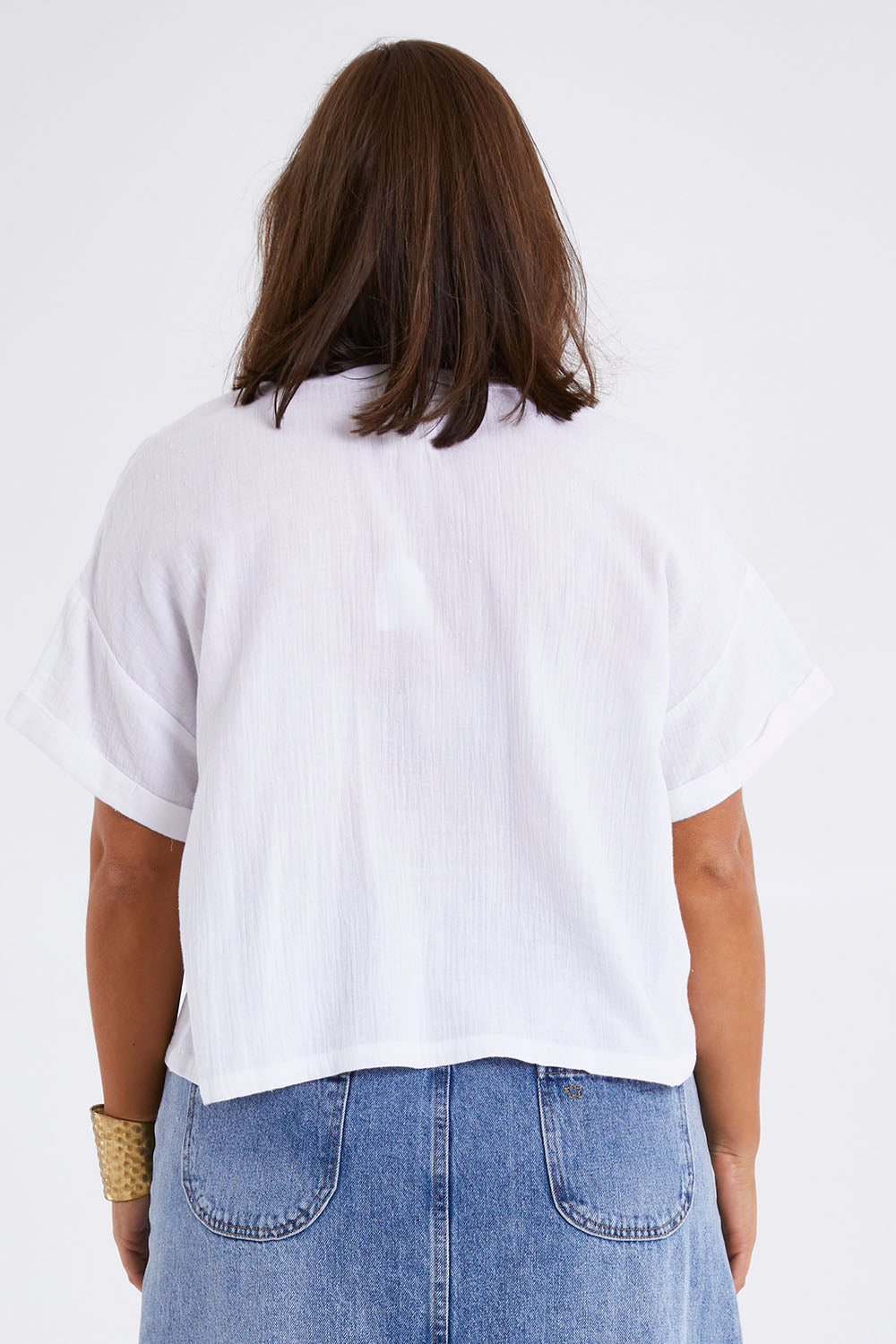 Model Monique wearing size 14 of the Every Other Day Cotton Blouse in colour White (White), from the back