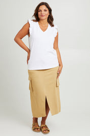 Model Monique wearing size 14 of the For The Frill Of It Tee in colour White (White), from the front, showing the whole outfit