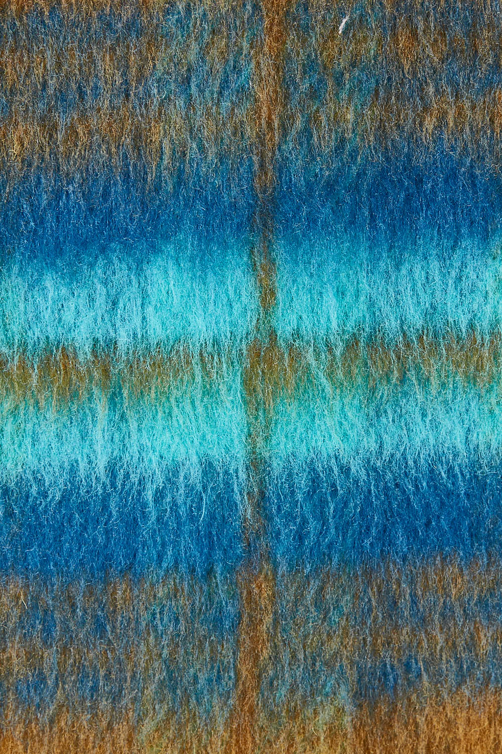 Product shot of the Check Me Out Coat in colour Tealcheck (Blue), detail