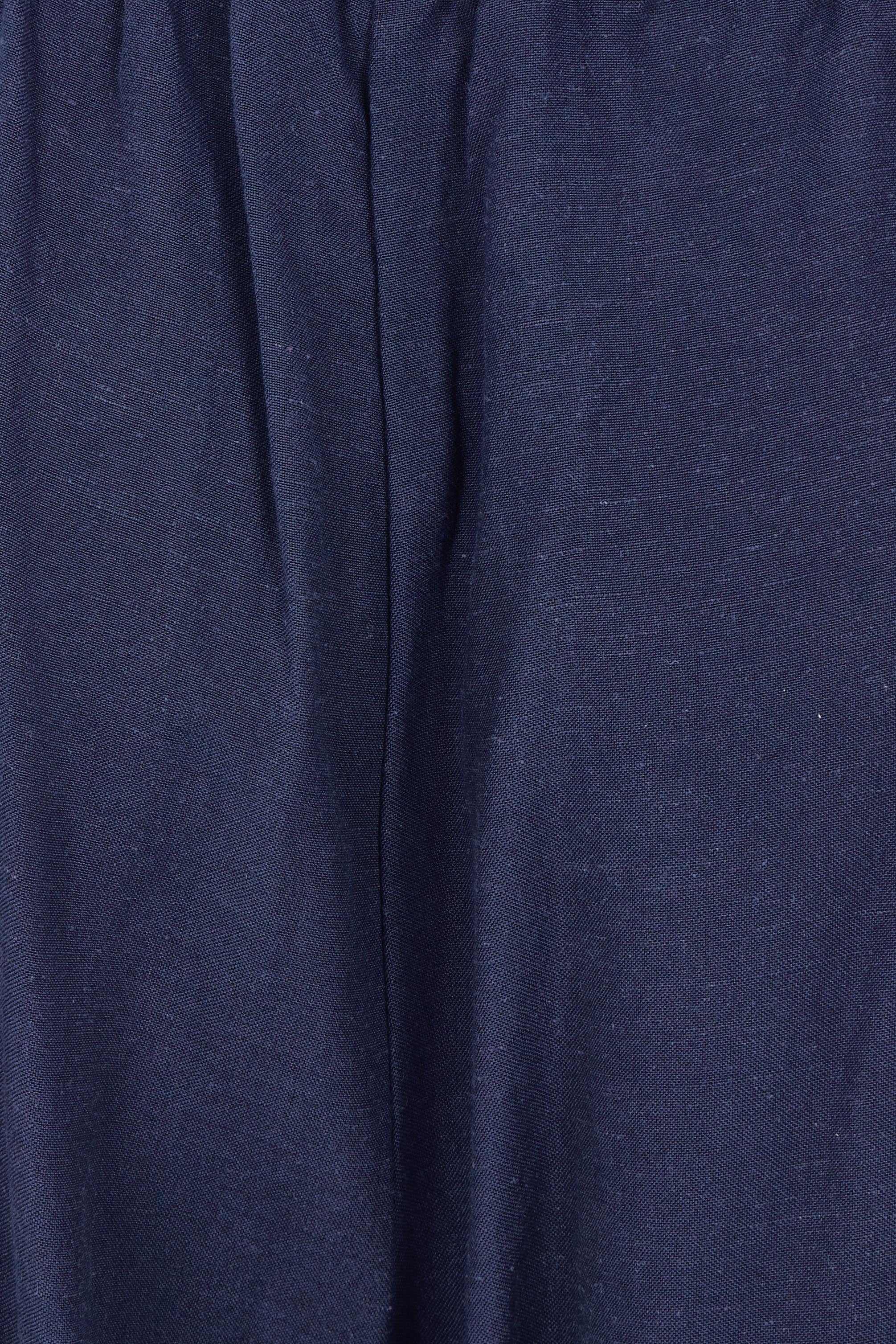 Product shot of the Summer Daze Linen Blend Pull On 3/4 Pant in colour Navy (Blue), detail