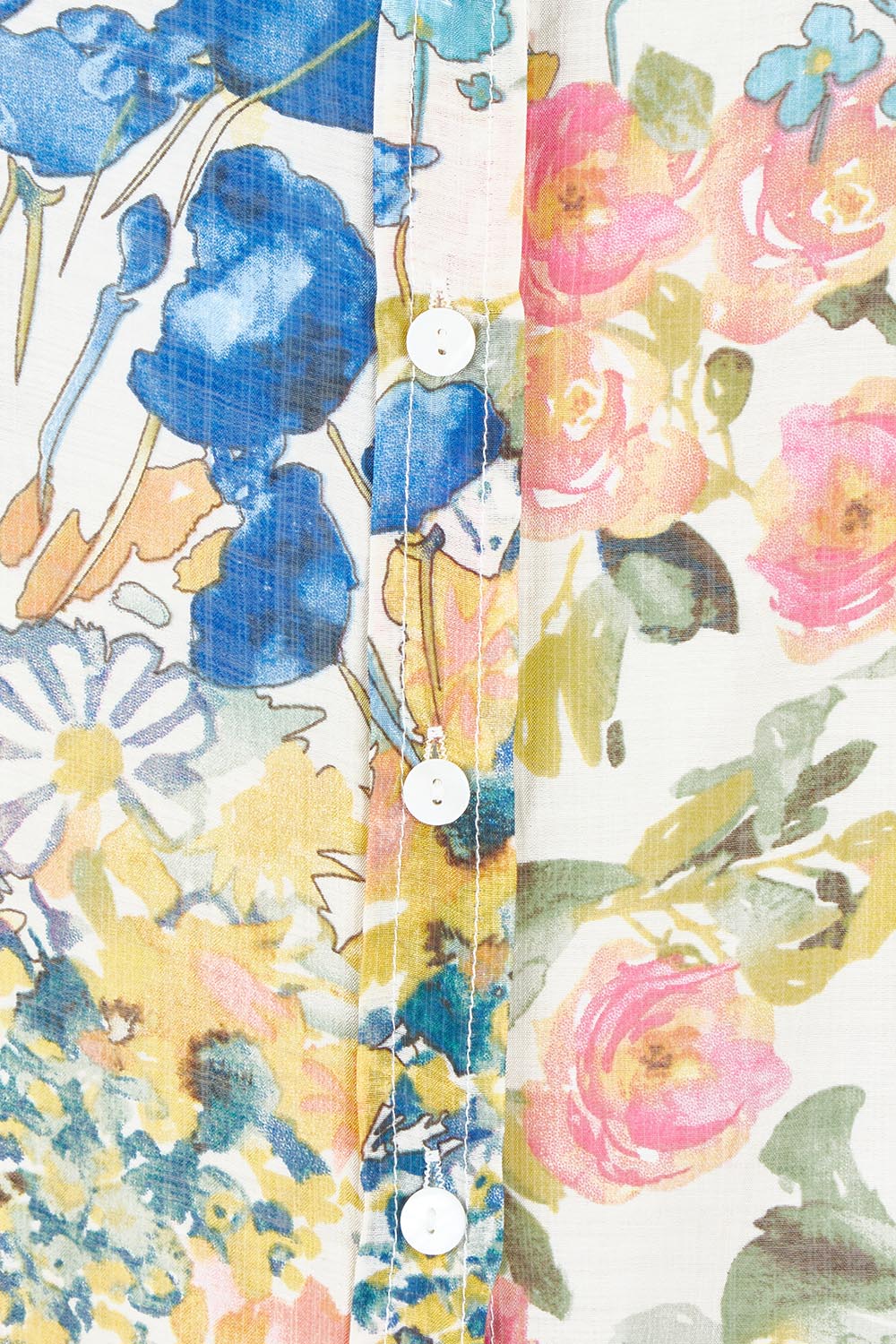 Product shot of the Garden Glory Tab Sleeve Shirt in colour Bluefleur, detail
