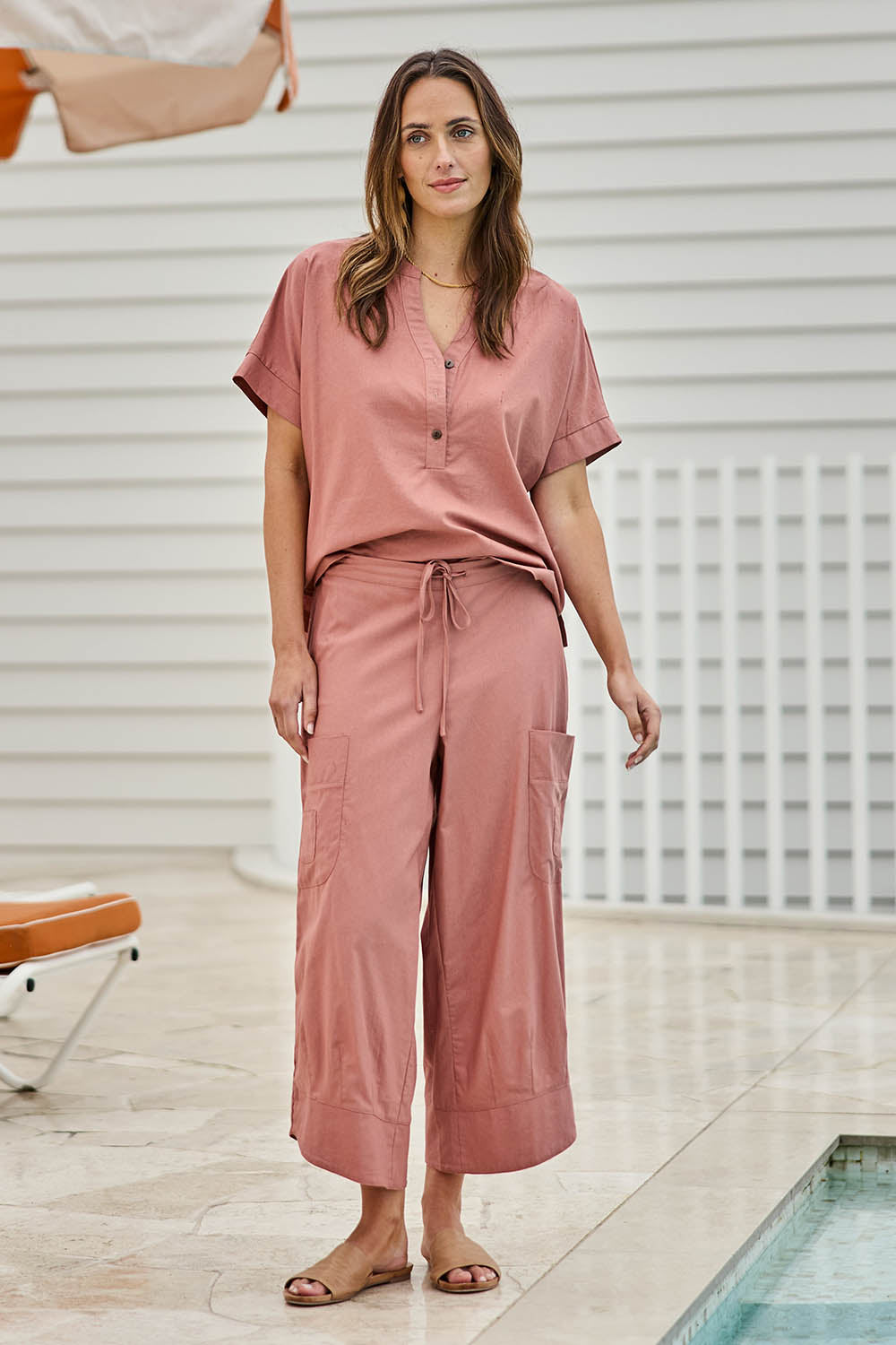 Model Tegand wearing size 10 of the Perfect Tone Linen Cotton Pull On Cargo Pants – Antique in colour Antique, from the front
