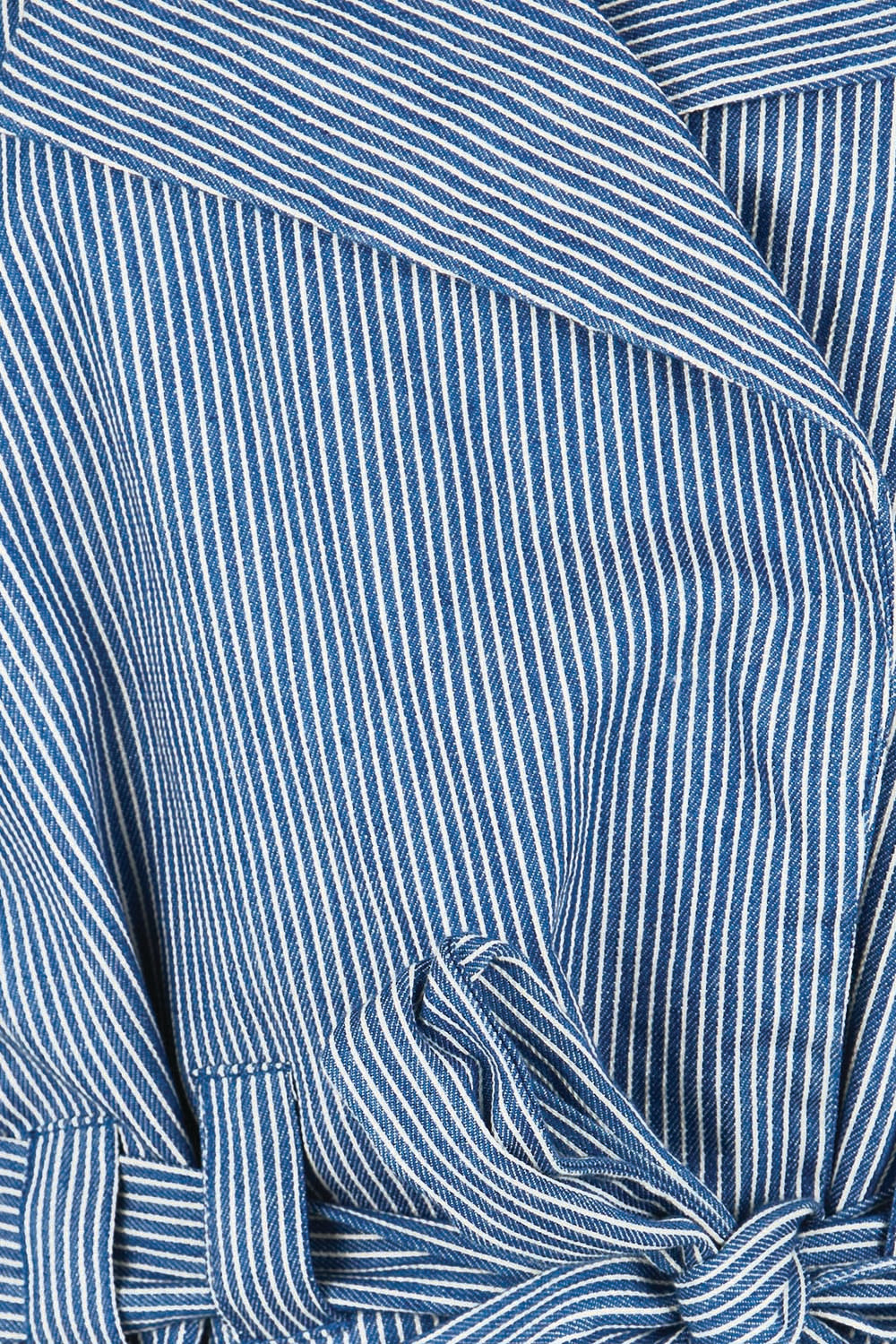 Product shot of the Errand Run Cropped Cotton Trench – Bluestripe in colour Bluestripe, showing detail