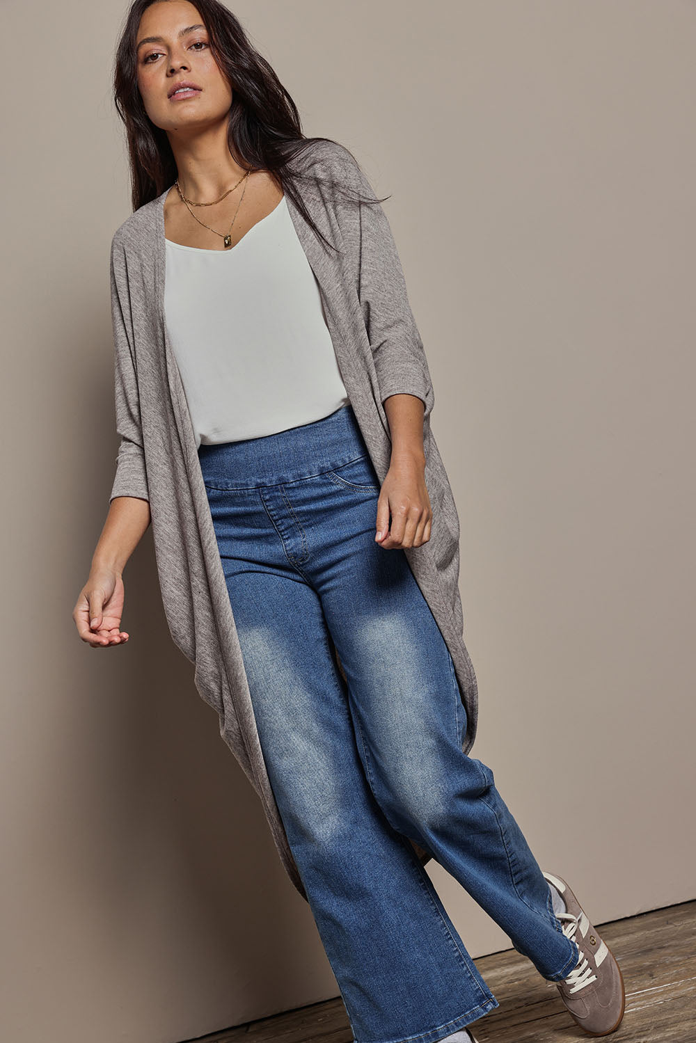 Model Tahnee wearing size 10 of the Falling For You Cardi in colour Rock, from the front, showing the whole outfit