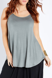 Model Laura wearing size 12 of the Softly Swinging Bamboo Scoop Singlet in colour Fern (Green), from the front, cropped image