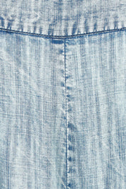 Product shot of the Zetta Lyocell Pant in colour Comoda (Blue), detail