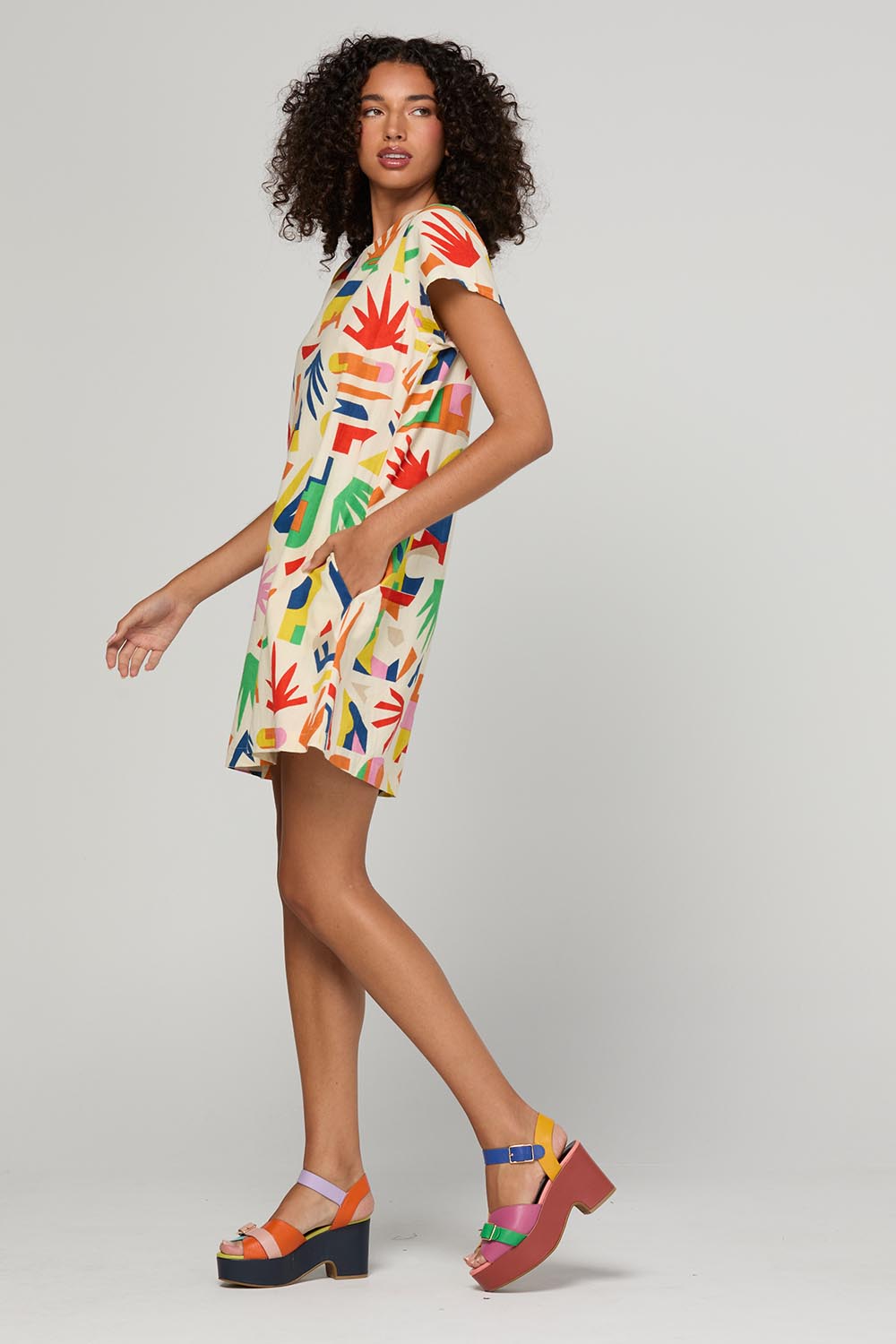 Model Genericm wearing size sample of the Harper Dress – Shapes in colour Shapes, from the front