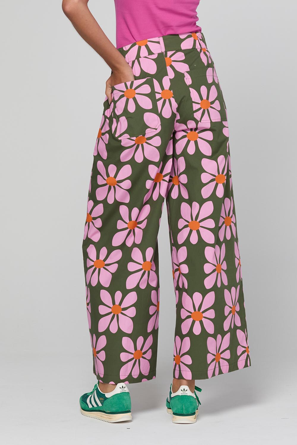 Model Genericm wearing size sample of the Cosmos Pant – Cosmos in colour Cosmos, from an angle