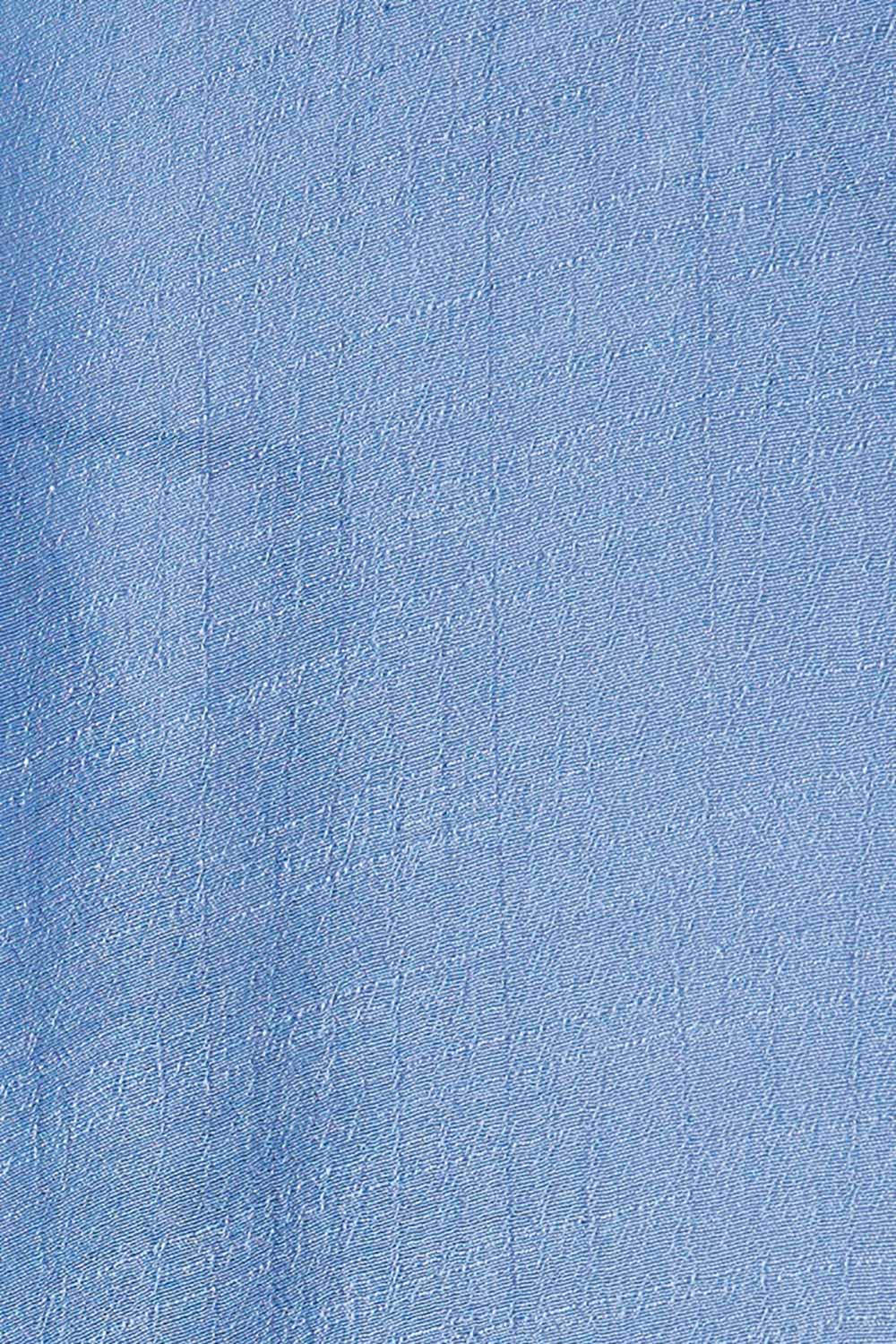 Product shot of the Long Cardi in colour Denim (Blue), detail