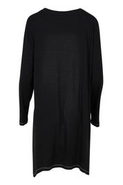Product shot of the Artist Top in colour Black (Black), from the back