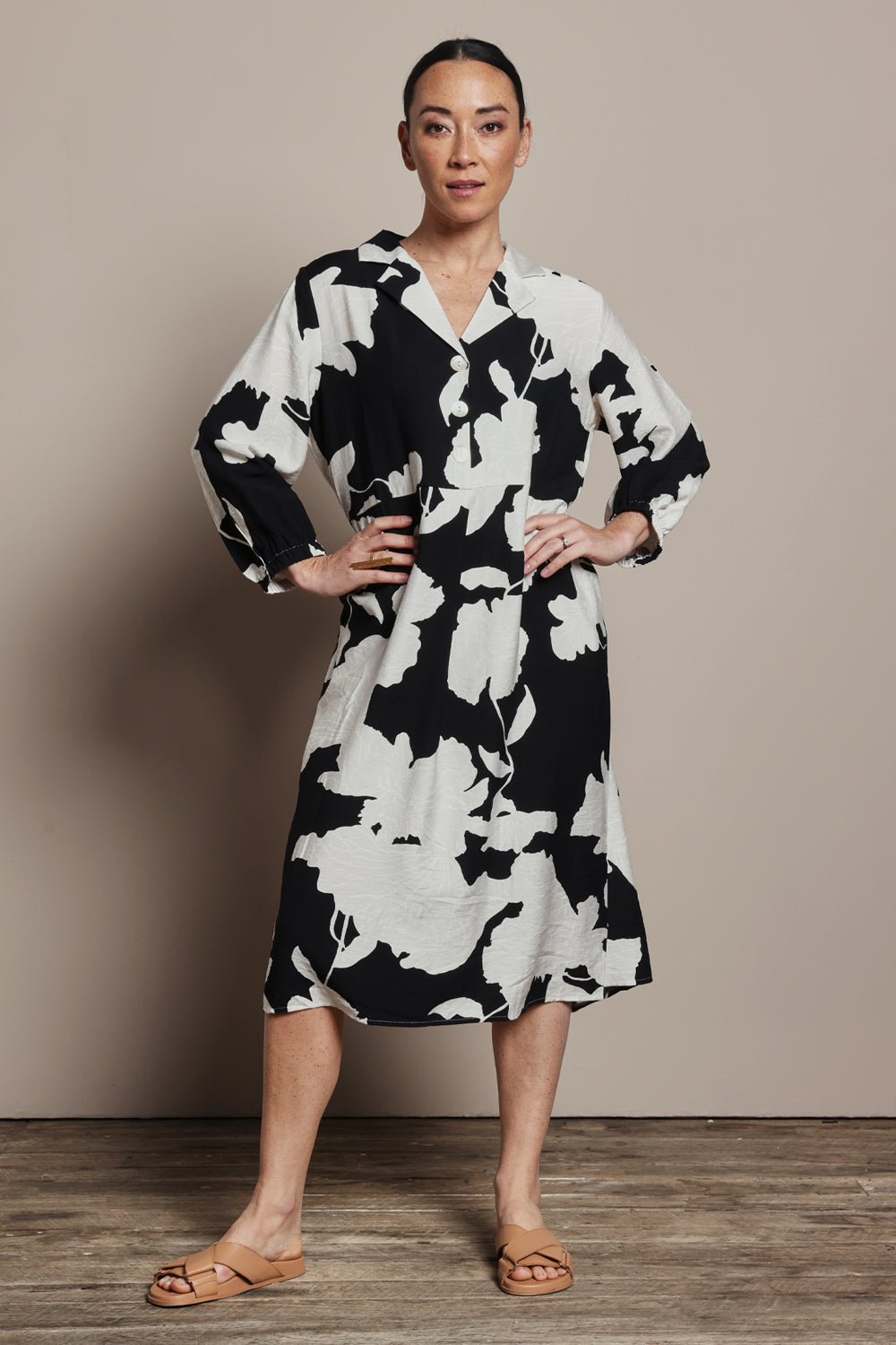 Model Katie wearing size S of the Barcelona Dress in colour Black, from the front, showing the whole outfit