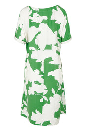 Product shot of the Barcelona Dress in colour Elm (Green), from the back
