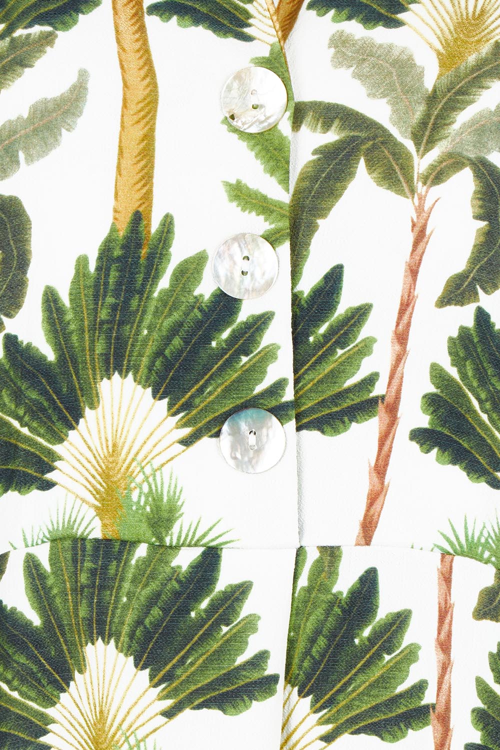 Product shot of the Amazon Print Dress in colour Green (Green), detail