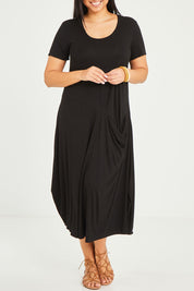 Model Terri-Leigh wearing size 14 of the Summer Cotton Blend Pocket Dress in colour Black (Black), from the front, cropped image
