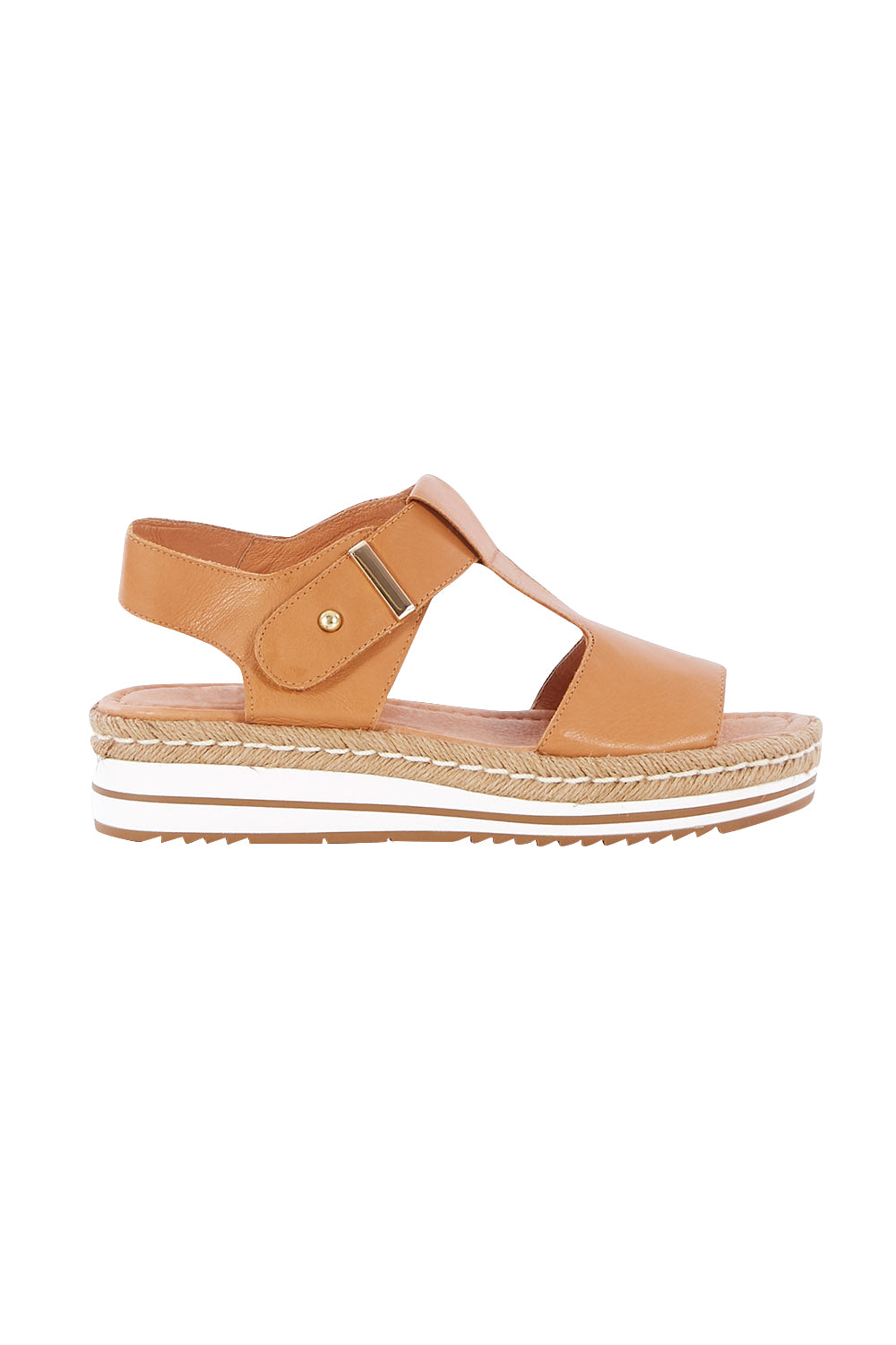 Product shot of the Ambers Sandal Flatform in colour Tan, from the front