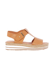 Product shot of the Ambers Sandal Flatform in colour Tan, from the front