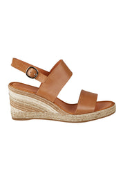 Product shot of the Pama Leather Wedge in colour Tan, from the front