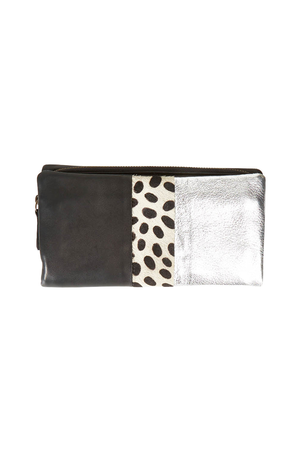 Product shot of the Lasca Leather Purse in colour Silvspoblk (Black), from the front