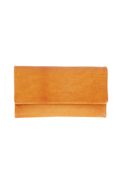Product shot of the Rose Leather Purse in colour Tan, from the front