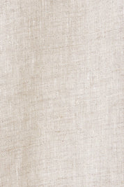 Product shot of the Studio Linen Shirt in colour Tusk, detail