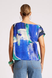 Model Genericm wearing size sample of the Palmera Top – Seafoam in colour Seafoam, from the back