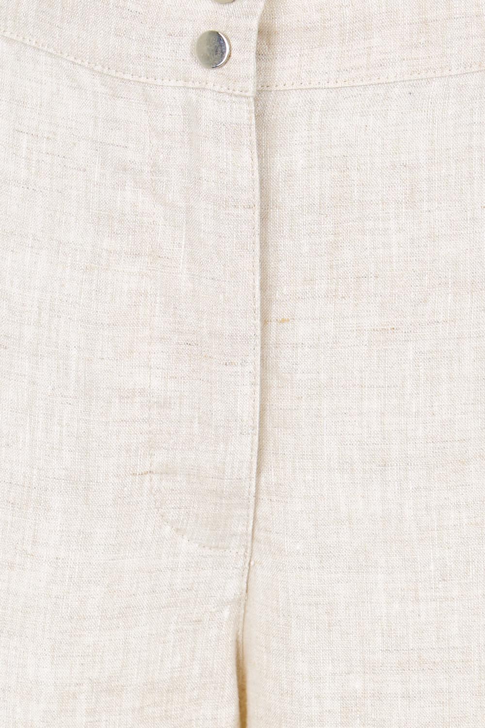 Product shot of the Maris Splice Pant – Tuskblack in colour Tuskblack, showing detail