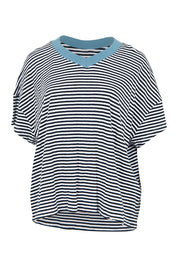 Product shot of the Liv Cotton Linen Vee Tee in colour Navywhite (Blue), from the front
