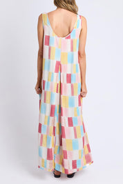 A model wearing the Cinque Linen Blend Dress in colour Cinquet, from the back