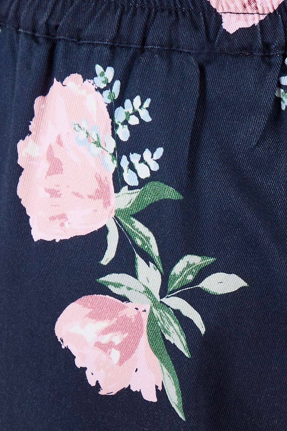 Product shot of the Primrose Pant in colour Navy (Blue), detail