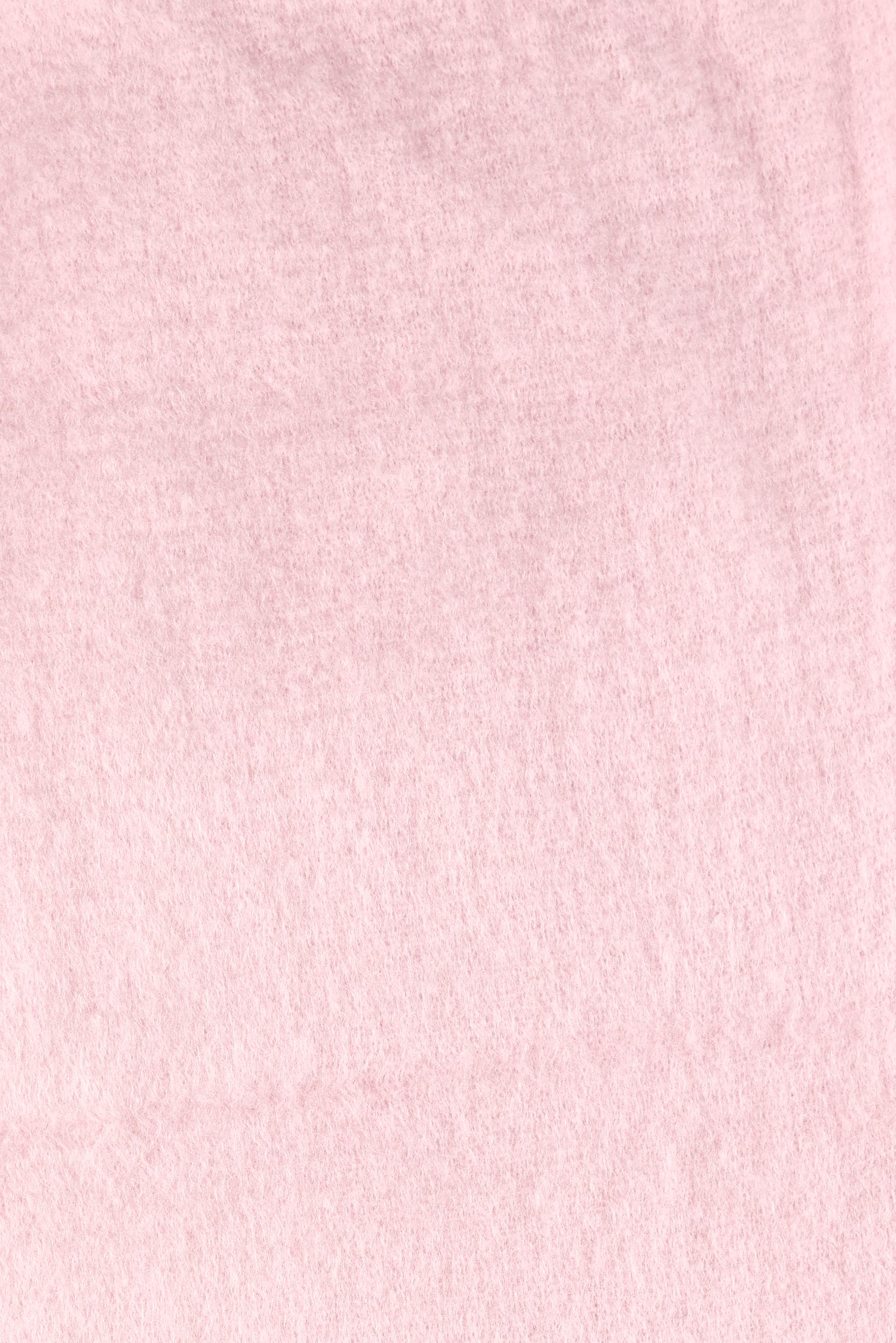 Product shot of the Cosy Scarf in colour Pinkblush (Pink), detail