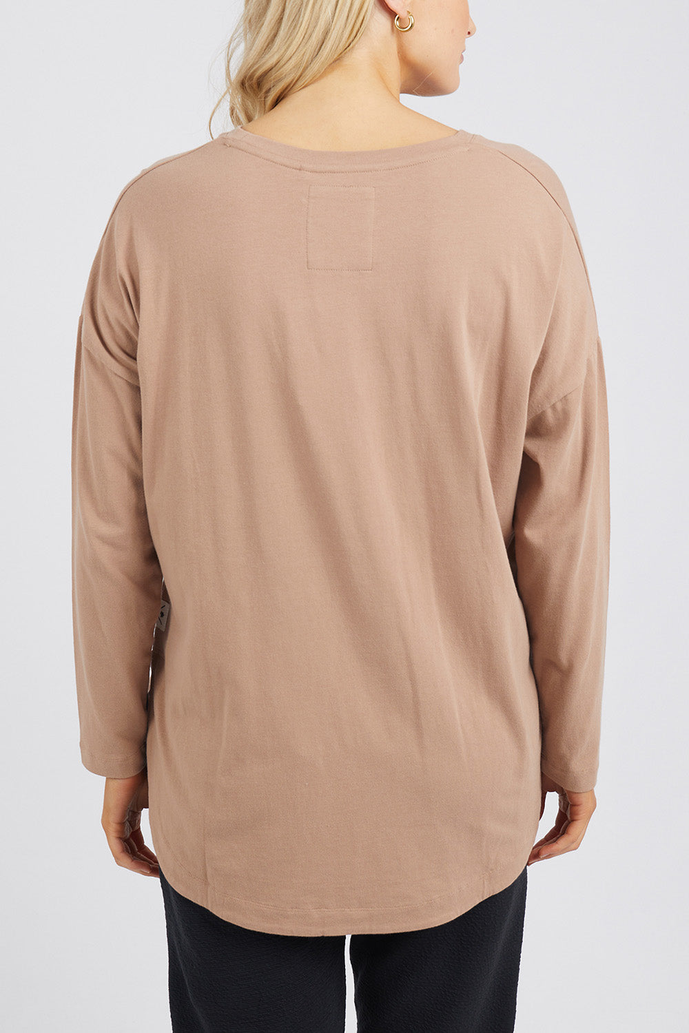 Preloved Fundamental Society L/S Tee - Mocha