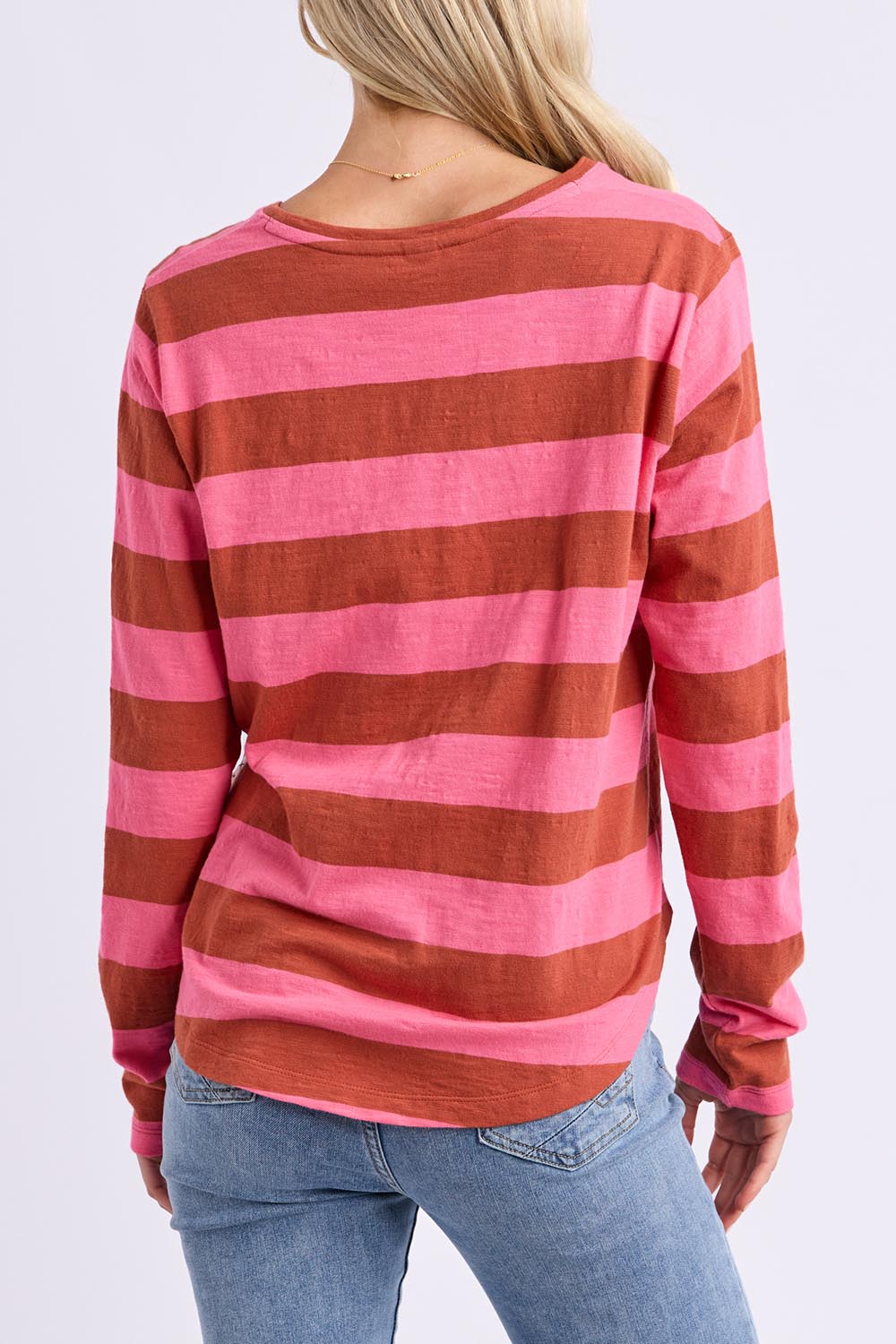 Model Genericm wearing size sample of the Fundamental Spritz Stripe Ls Tee – Earthpink in colour Earthpink, from the back