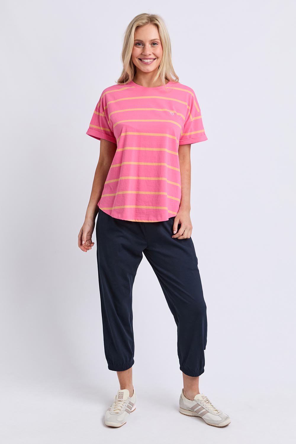 Model Genericm wearing size sample of the Fundamental Halli Cotton Short Sleeve Tee – Pinklemon in colour Pinklemon, from the front